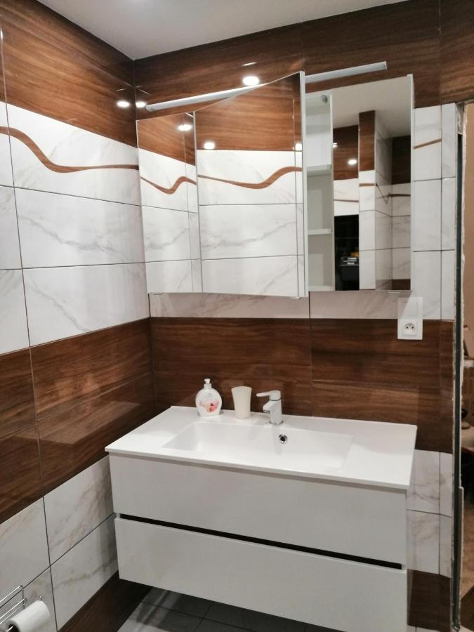 Apartman West Попрад Екстериор снимка