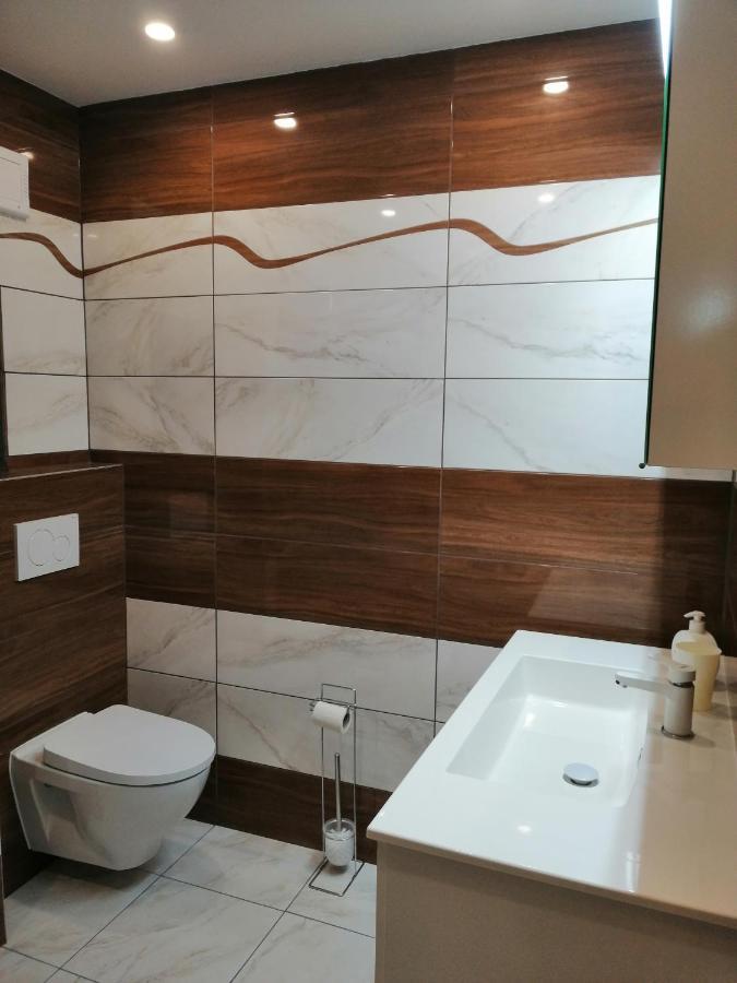 Apartman West Попрад Екстериор снимка