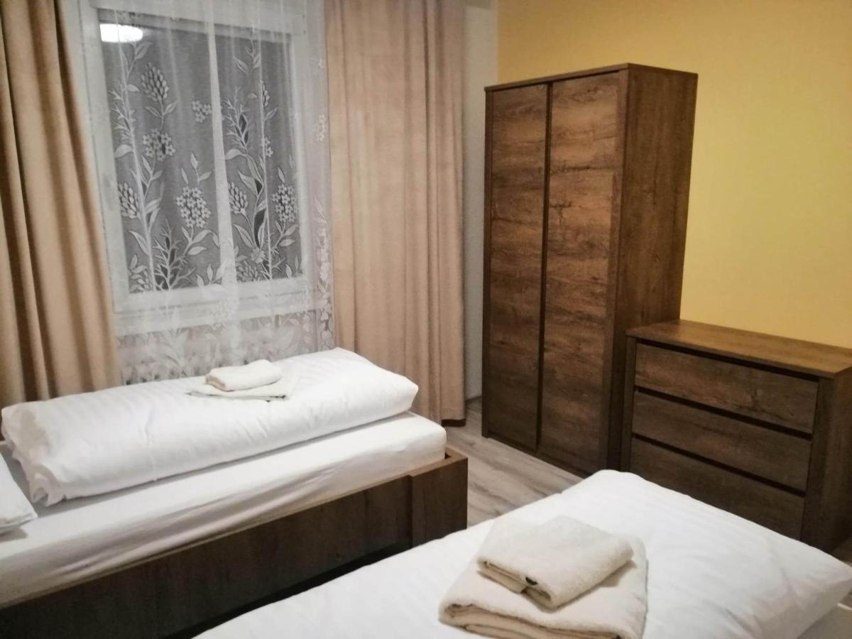 Apartman West Попрад Екстериор снимка